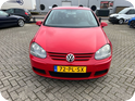 Volkswagen Golf - 1.6 FSI Sportline